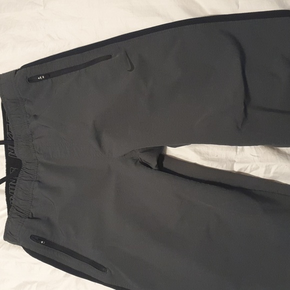 Men's Nike Pro Training Pants size medium - Picture 2 of 8